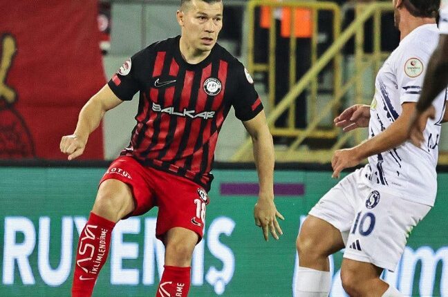 ARCA ÇORUM FK EZE İLE GALİP